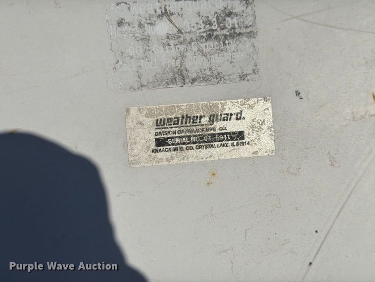 image for item MQ9156 (3) Weather Guard fuel tanks