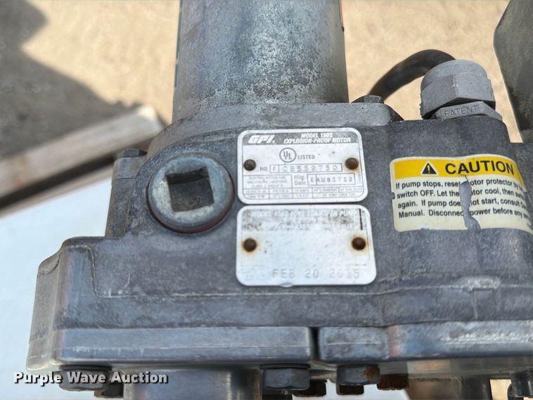 image for item MQ9157 (2) auxiliary fuel tanks