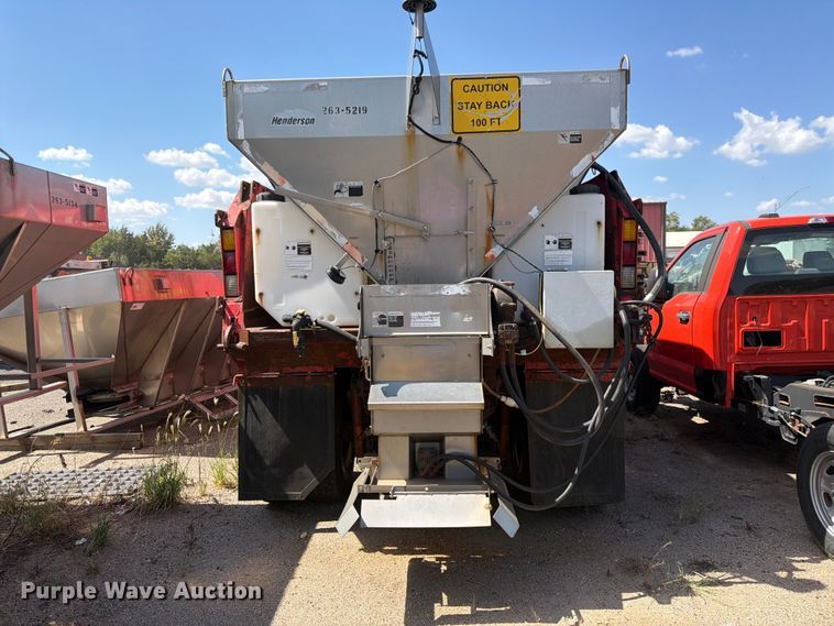 image for item MQ9158 2009 Sterling L7500 dump truck