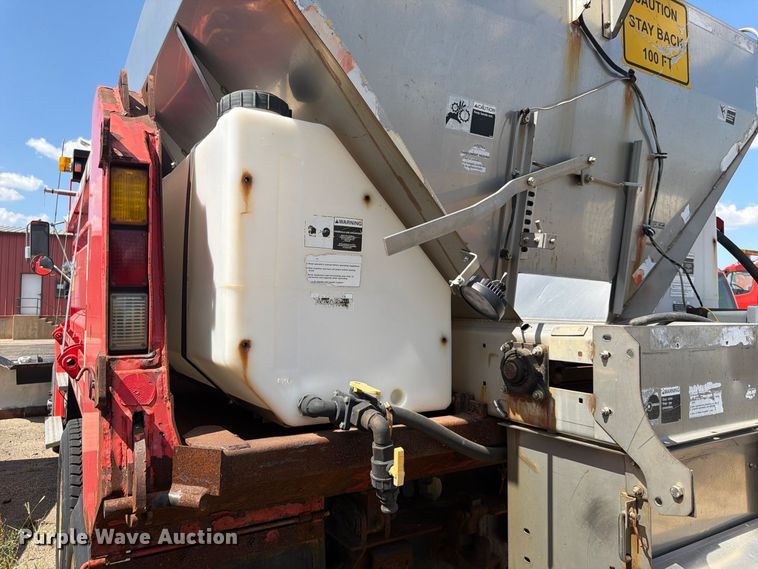 image for item MQ9158 2009 Sterling L7500 dump truck