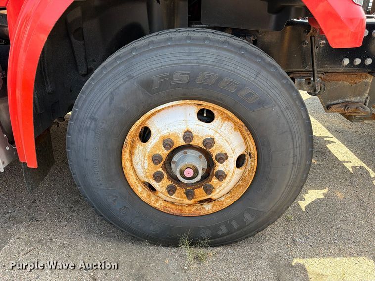 image for item MQ9158 2009 Sterling L7500 dump truck