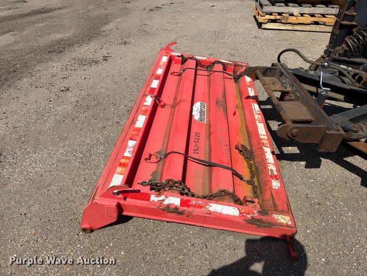 image for item MQ9158 2009 Sterling L7500 dump truck