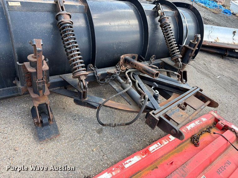 image for item MQ9158 2009 Sterling L7500 dump truck