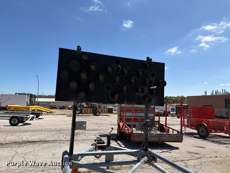 image for item NF9550 2010 Energy Absorption crash attenuator