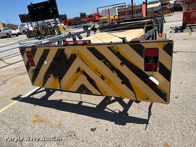image for item NF9551 2006 Energy Absorption crash attenuator