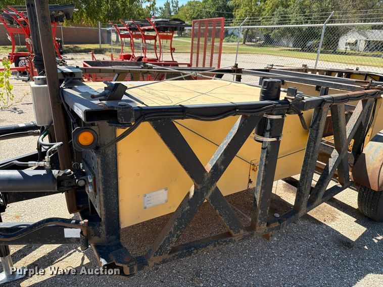 image for item NF9551 2006 Energy Absorption crash attenuator