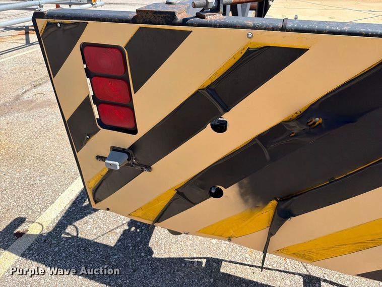 image for item NF9551 2006 Energy Absorption crash attenuator