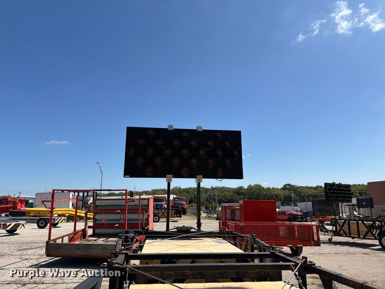image for item NF9551 2006 Energy Absorption crash attenuator