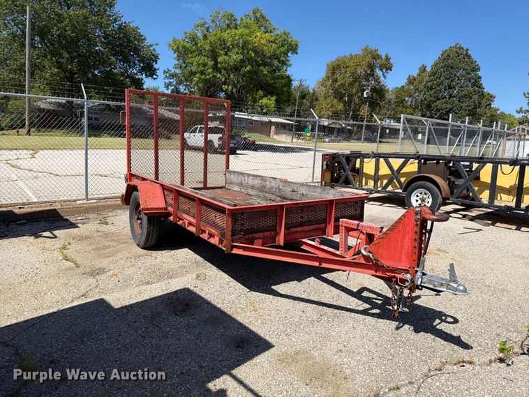 image for item NF9552 1982 Supreme utility trailer