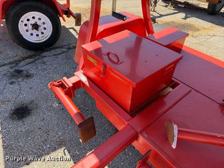 image for item NF9553 2010 National Signal arrow board trailer