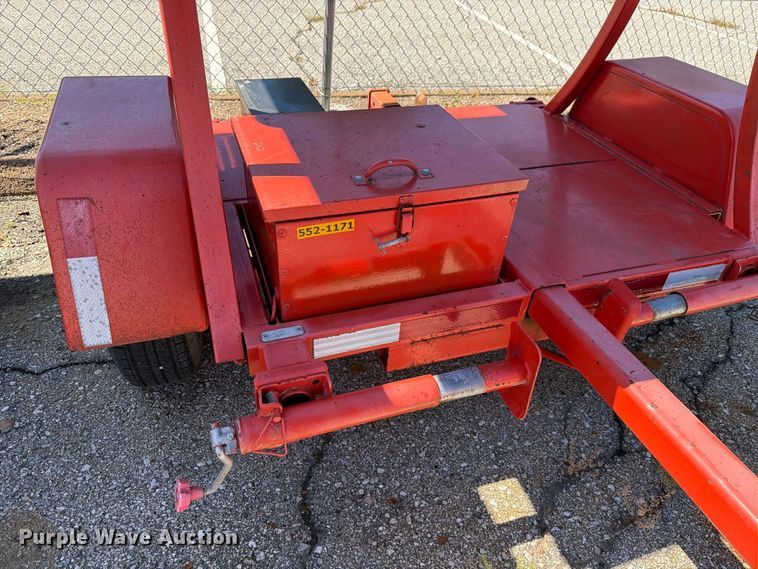 image for item NF9554 2011 National Signal arrow board trailer