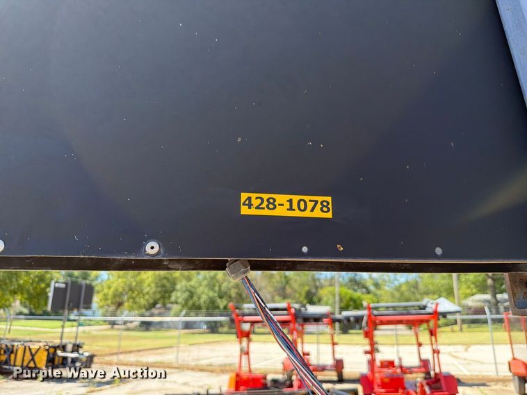 image for item NF9560 2007 Energy Absorption crash attenuator