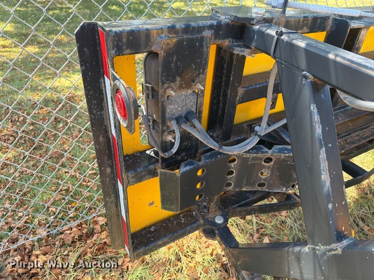 image for item NF9561 2020 Energy Absorption crash attenuator