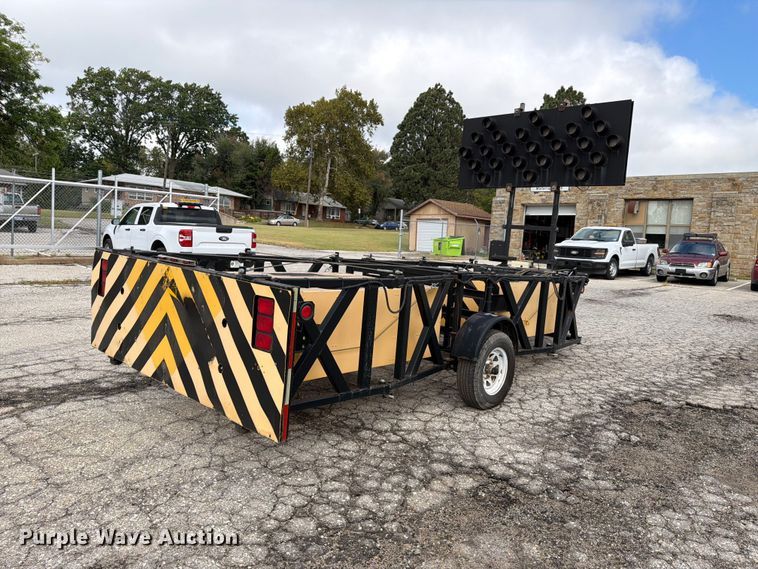 image for item NF9562 2007 Crash Absorption crash attenuator