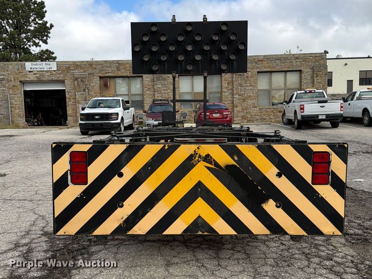 image for item NF9562 2007 Crash Absorption crash attenuator