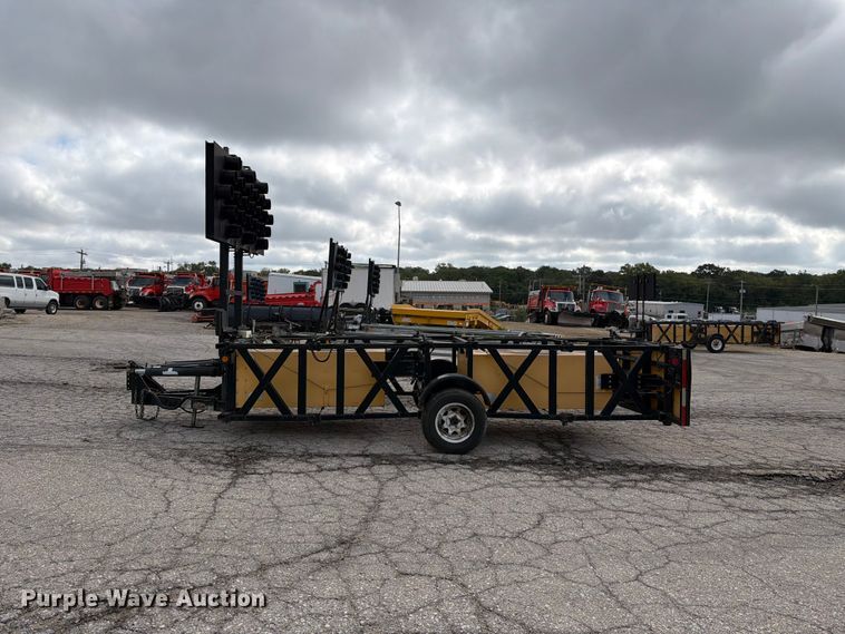 image for item NF9562 2007 Crash Absorption crash attenuator