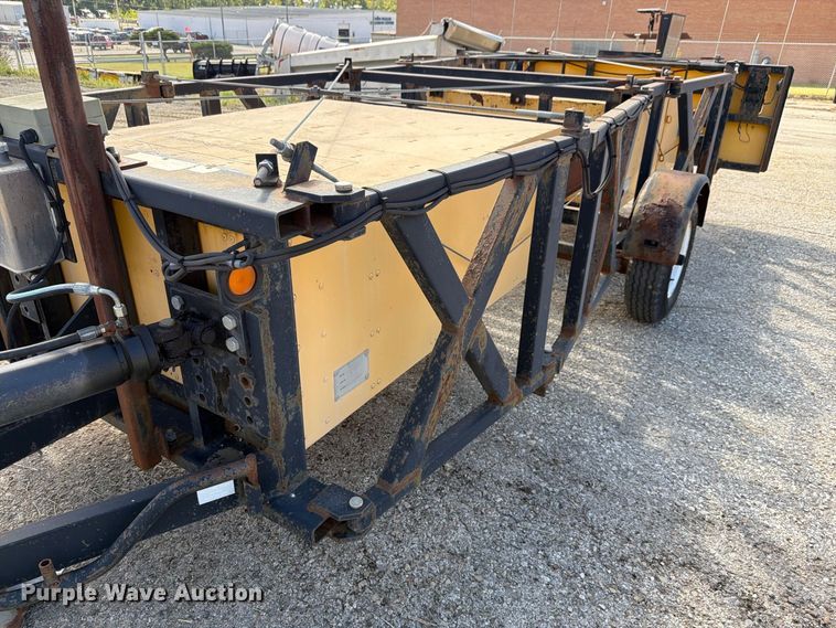 image for item NF9565 2005 Energy Absorption crash attenuator