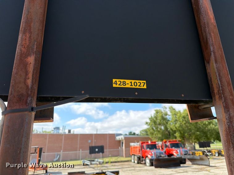 image for item NF9565 2005 Energy Absorption crash attenuator
