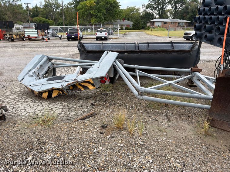 image for item NF9568 2009 Trinity Energy Absorption system crash attenuator