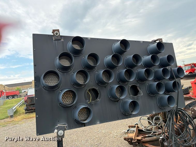 image for item NF9568 2009 Trinity Energy Absorption system crash attenuator