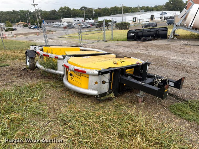 image for item NF9569 Traffic  Scorpion II crash attenuator