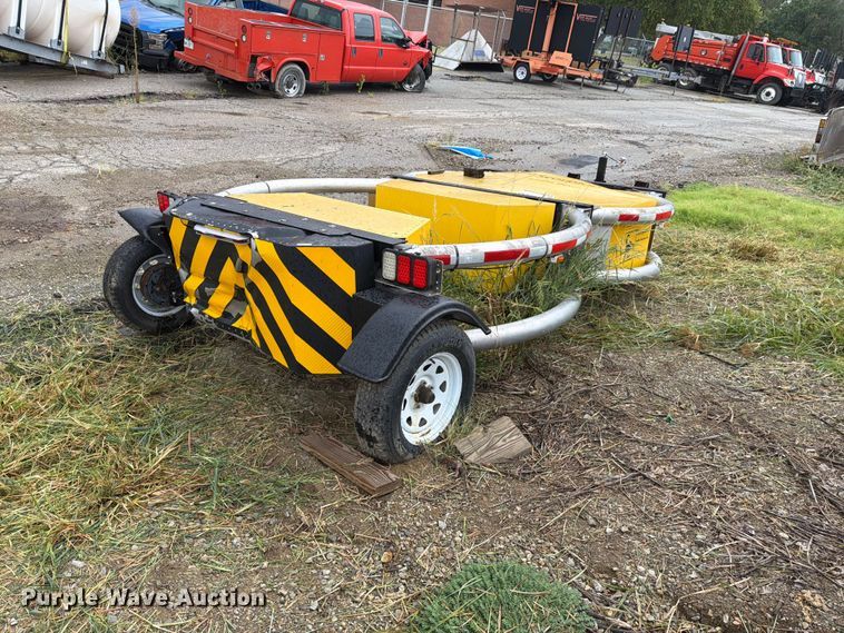 image for item NF9569 Traffic  Scorpion II crash attenuator