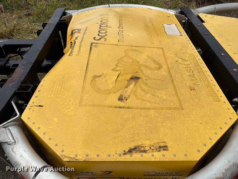image for item NF9569 Traffic  Scorpion II crash attenuator