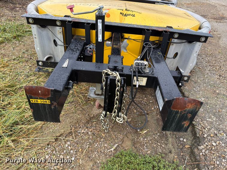 image for item NF9569 Traffic  Scorpion II crash attenuator
