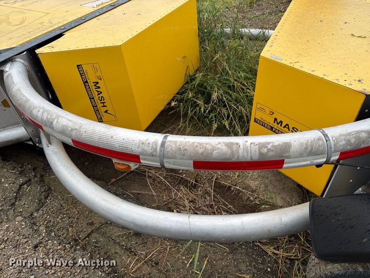 image for item NF9569 Traffic  Scorpion II crash attenuator