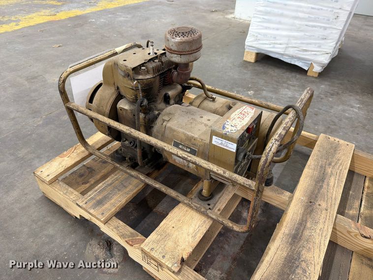 image for item NF9592 Kholer R1030 generator
