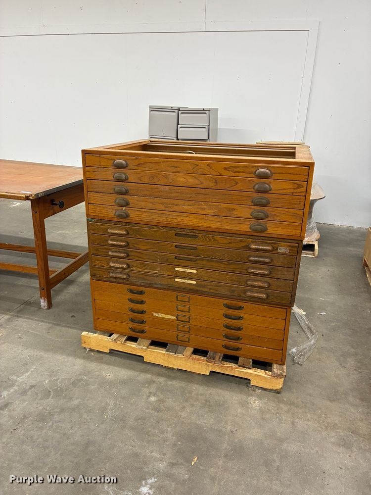 image for item NF9593 Office furniture