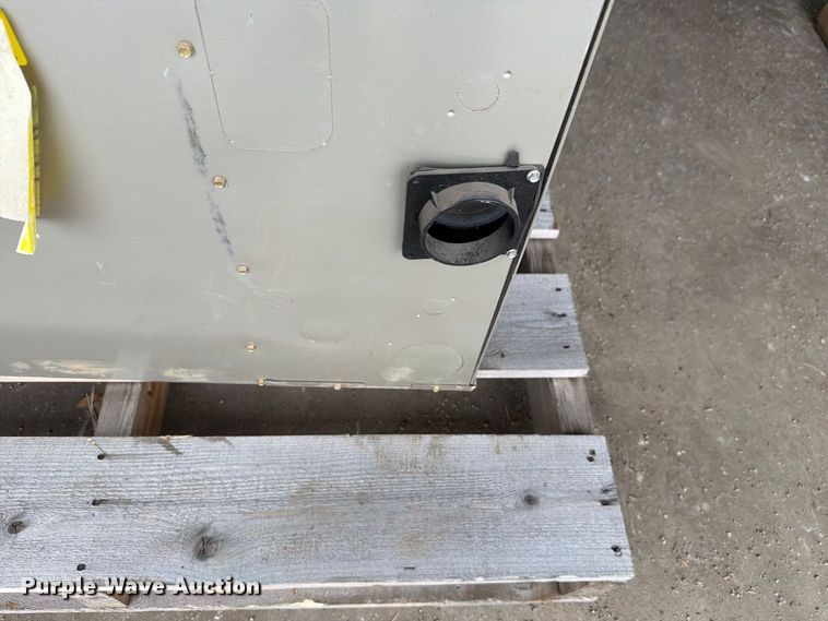 image for item NF9596 Carrier 59SCA120S241120 furnace