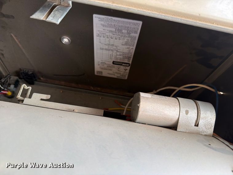 image for item NF9596 Carrier 59SCA120S241120 furnace