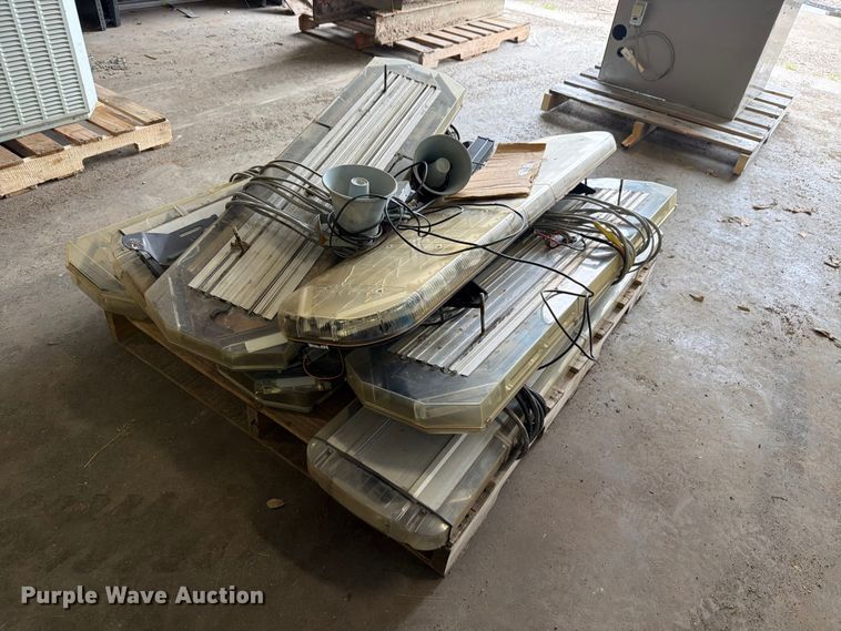 image for item NF9597 (9) light bars