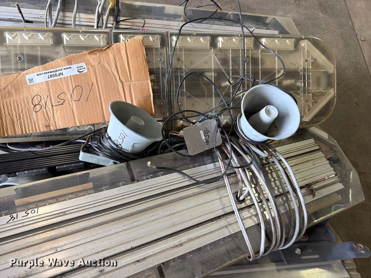 image for item NF9597 (9) light bars