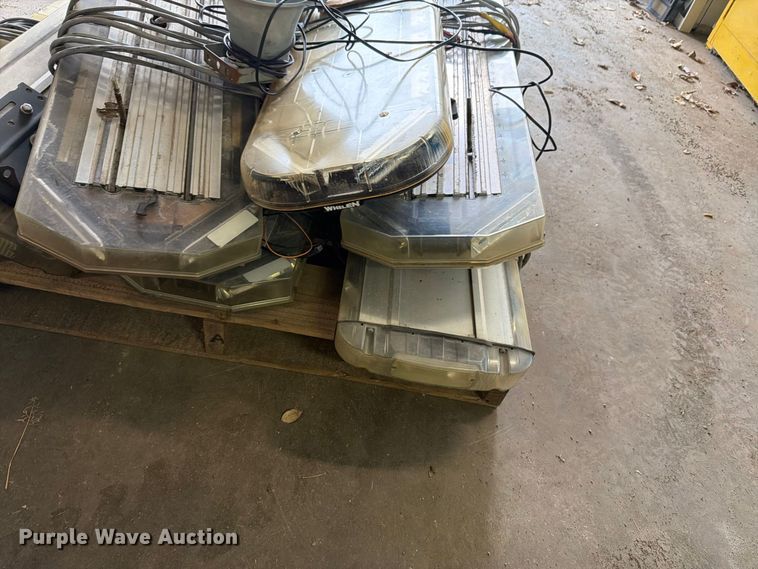 image for item NF9597 (9) light bars
