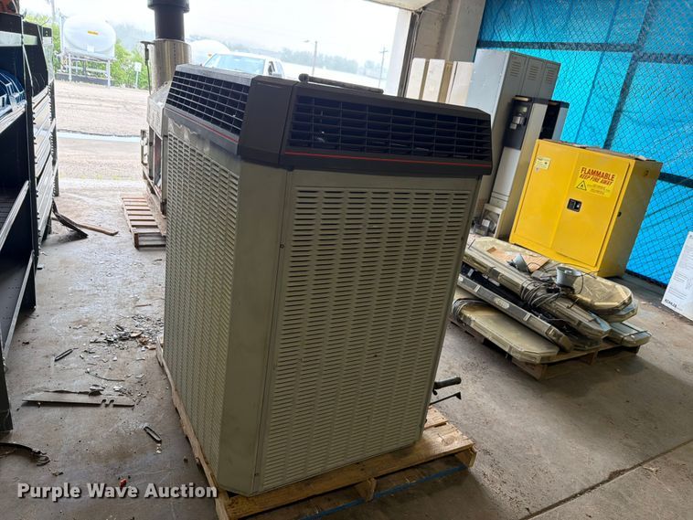 image for item NF9598 1995 Condensor XL1200 condenser