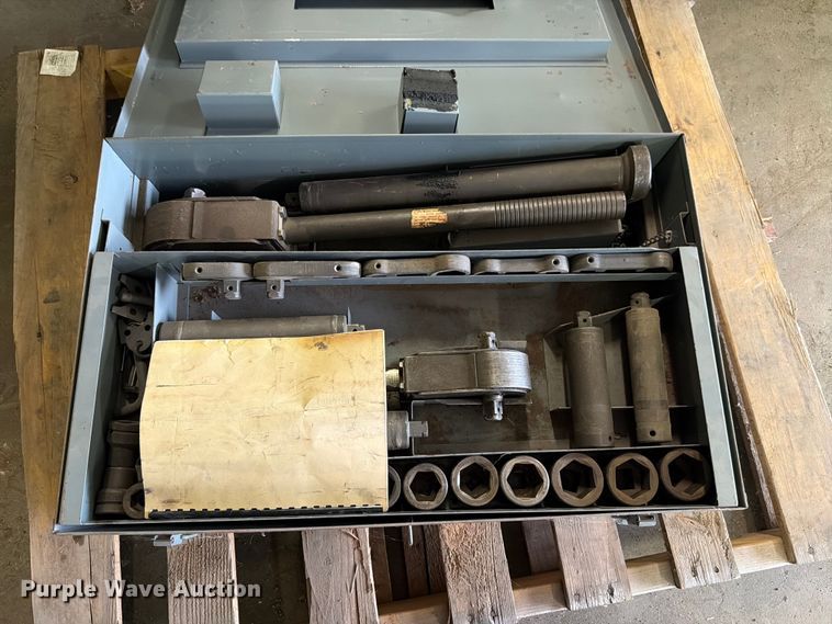Swench wrench set