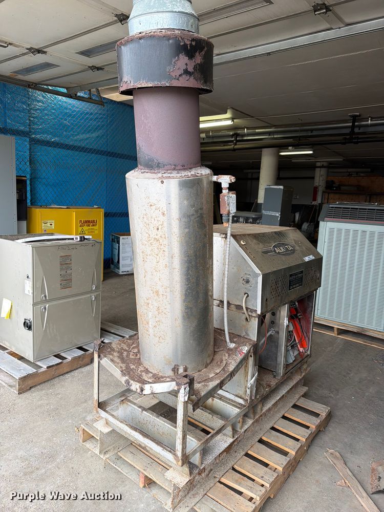 Alkta cleaning system
