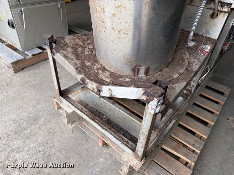 image for item NF9600 Alkta cleaning system