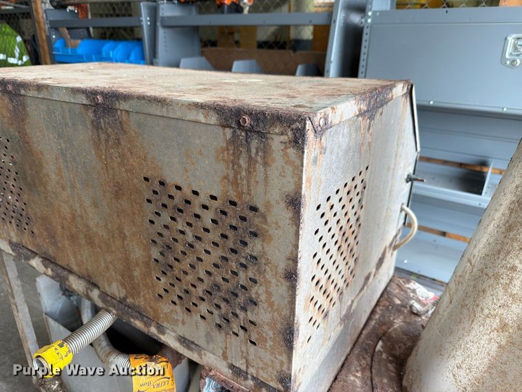 image for item NF9600 Alkta cleaning system