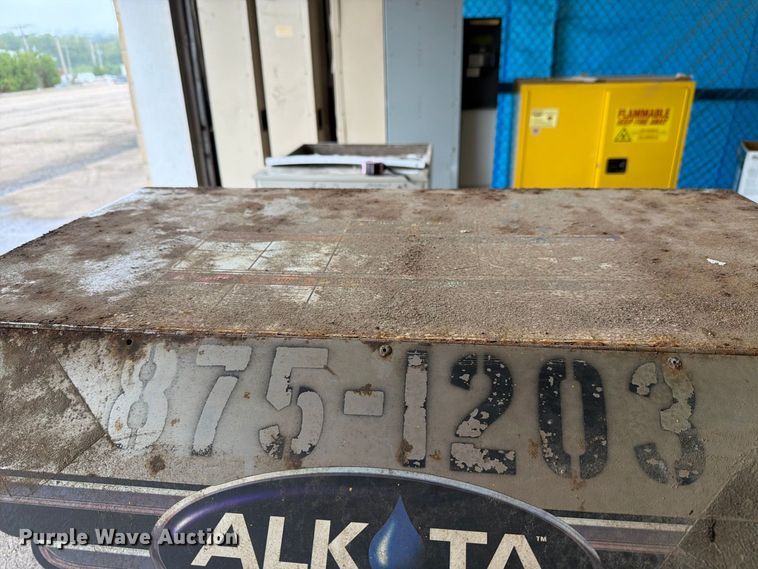 image for item NF9600 Alkta cleaning system