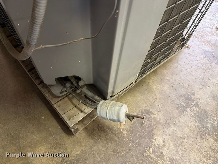 image for item NF9601 Comfortmaker furnace