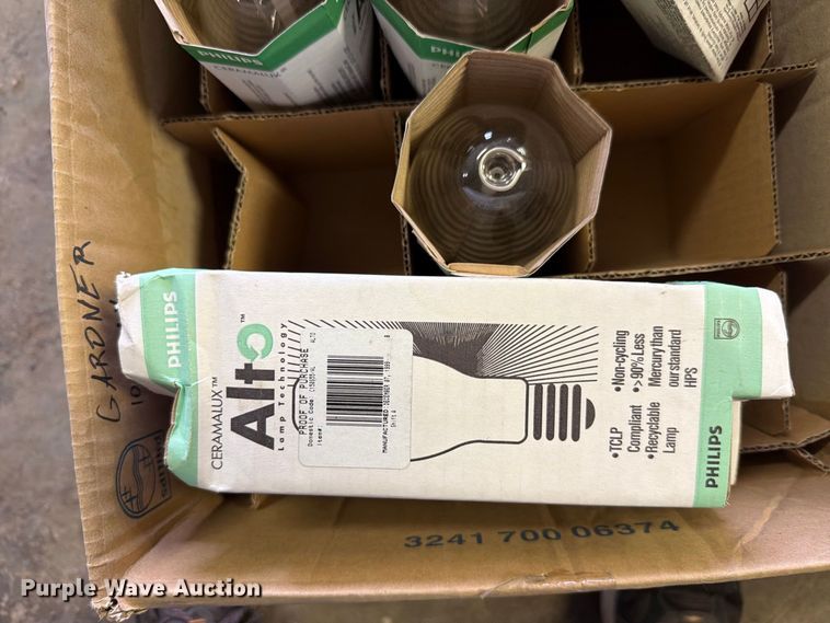 image for item NF9602 Approximately 42 light bulbs