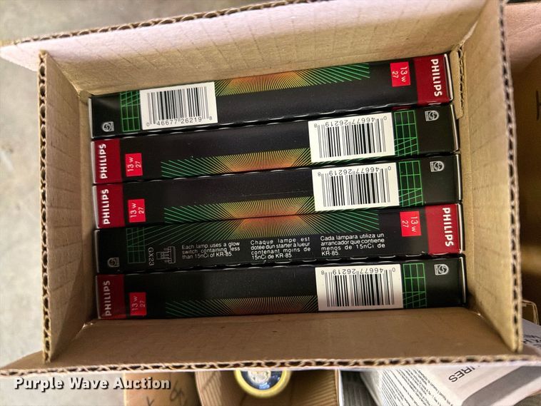 image for item NF9602 Approximately 42 light bulbs