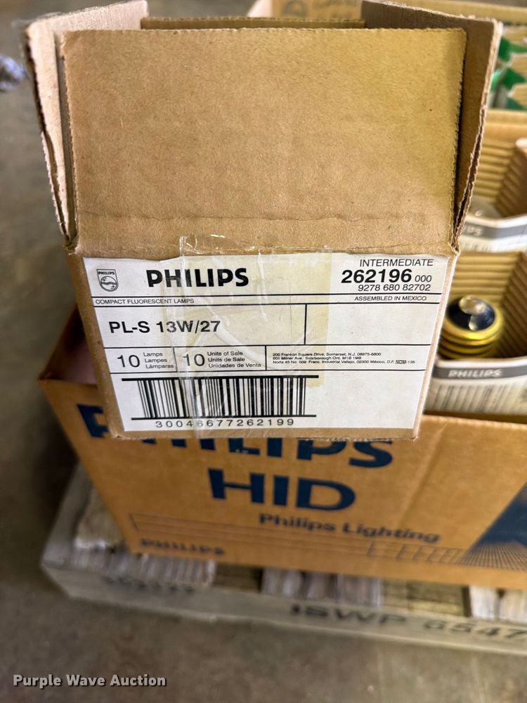 image for item NF9602 Approximately 42 light bulbs