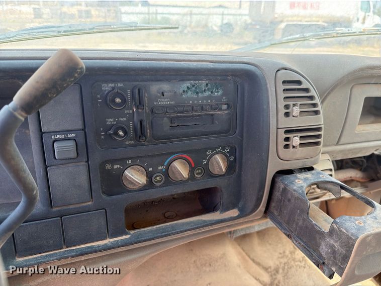 image for item DE1383 1997 Chevrolet C3500 flatbed pickup truck
