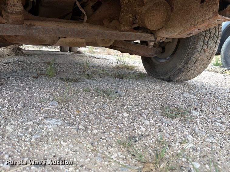 image for item DE1383 1997 Chevrolet C3500 flatbed pickup truck