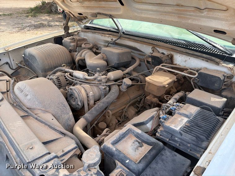 image for item DE1383 1997 Chevrolet C3500 flatbed pickup truck