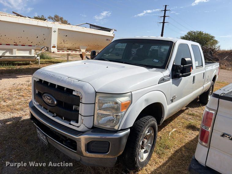 2013 Ford F250 Super Duty Crew Cab pickup truck